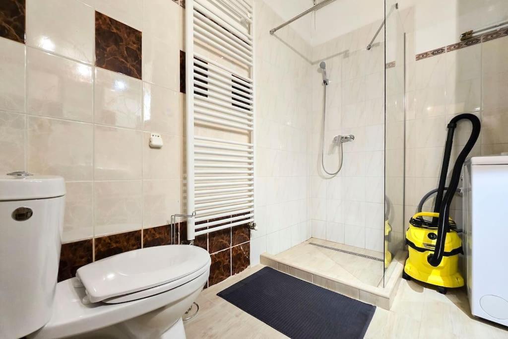 Seventh Sense Apartment Budapest Esterno foto